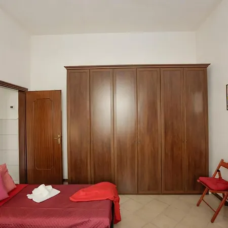 Spazioso Con Giardino A Parcheggio Gratuito *